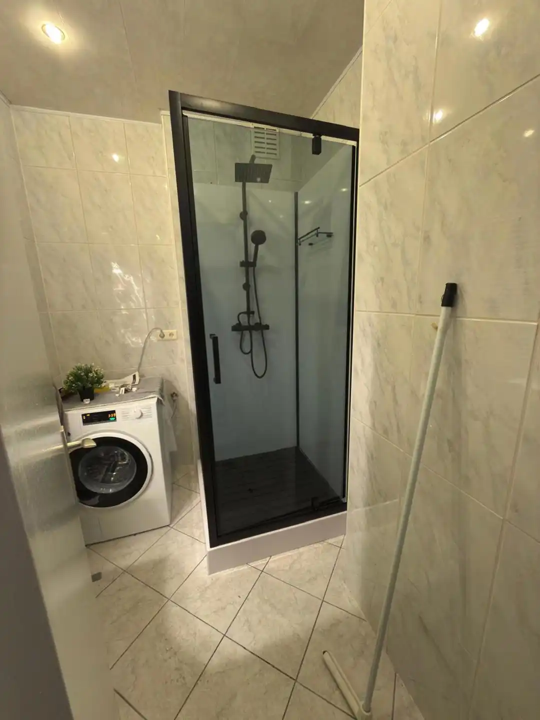 Ruim appartement nabij het Wannikhovepark  foto 13