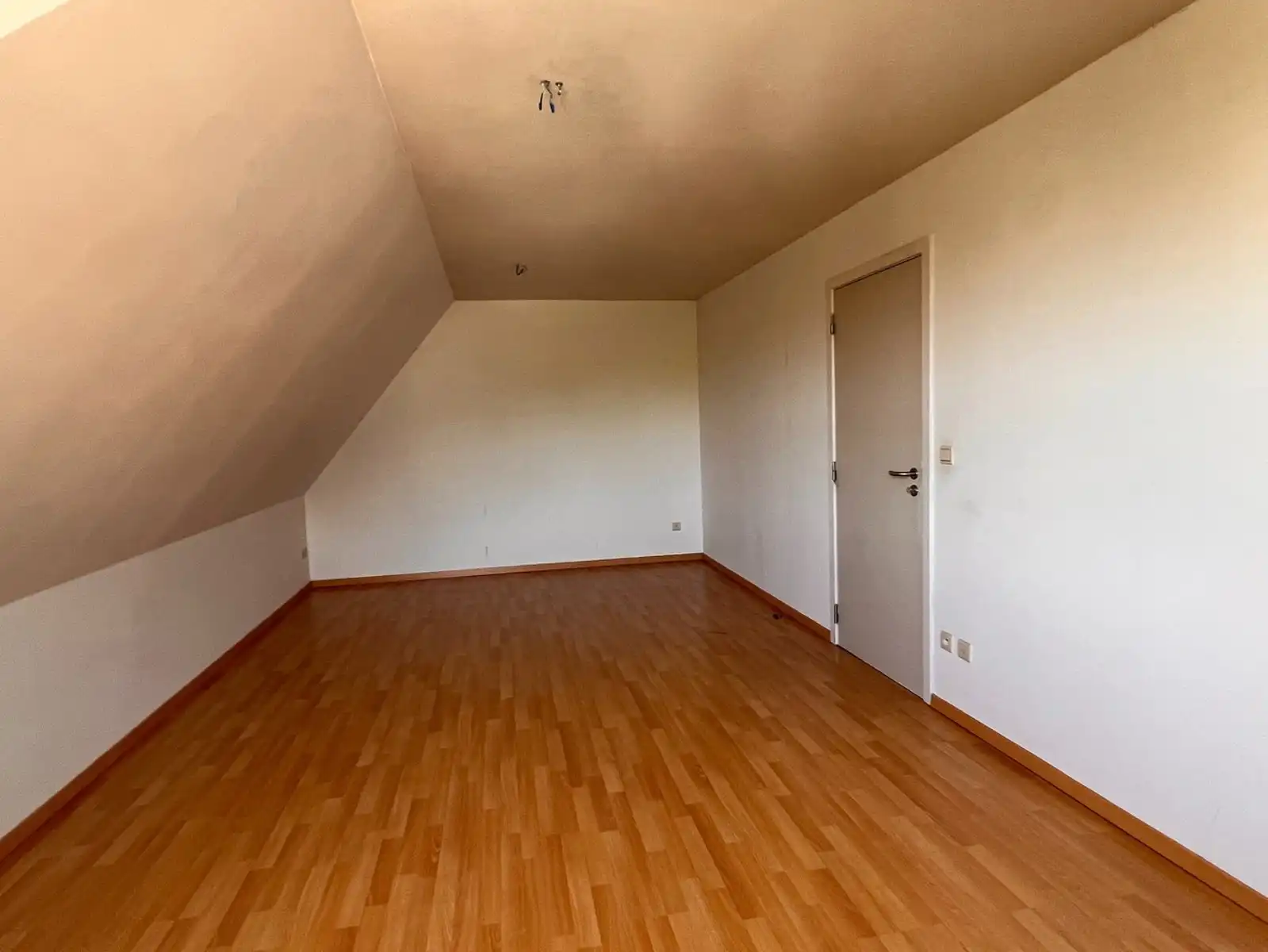 Ruim 2 slaapkamer duplex appartement te huur in Leuven foto 15