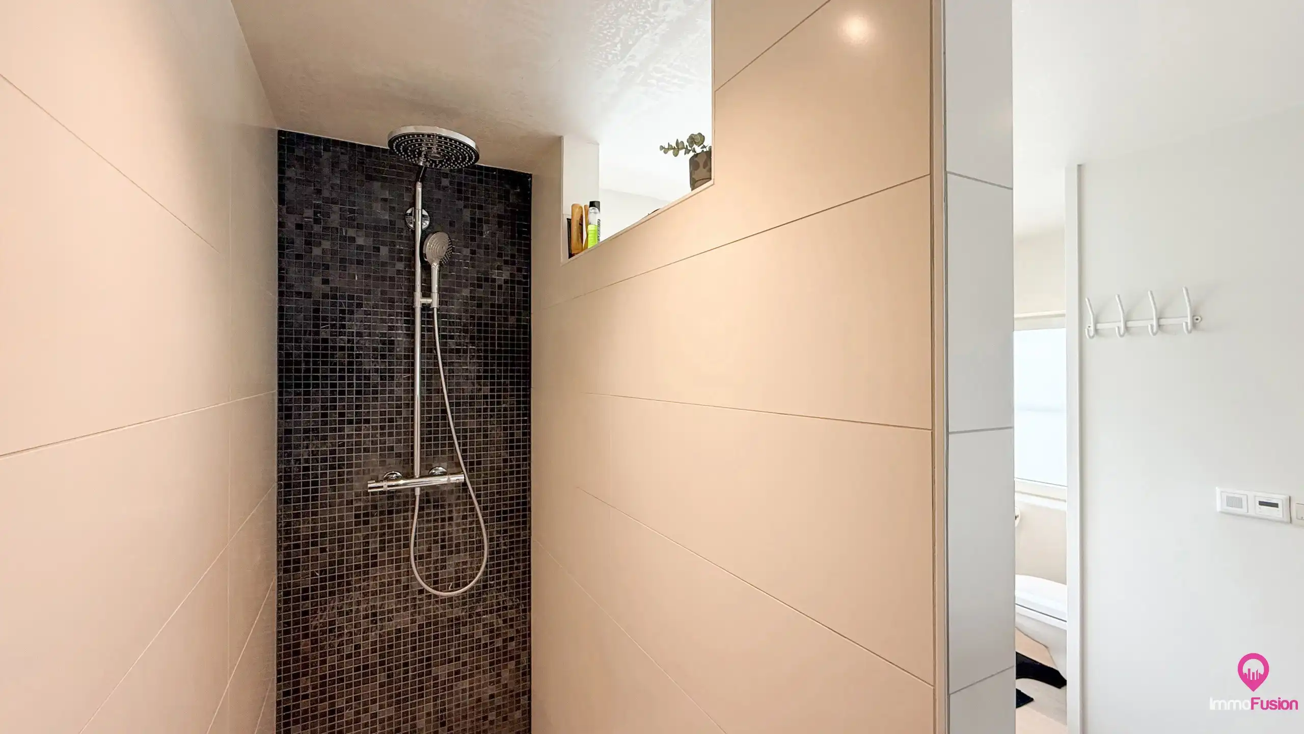 Woning met werkplaats van 125m², tuin en EPC B te Koersel! foto 24