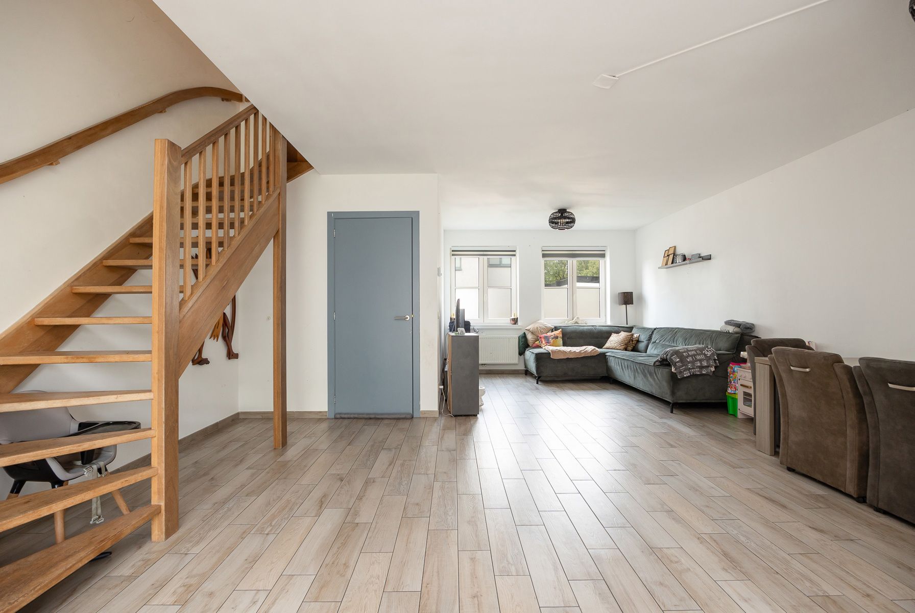 Recente energiezuinige woning met 3 slaapkamers en zuid georiënteerde tuin. foto 2