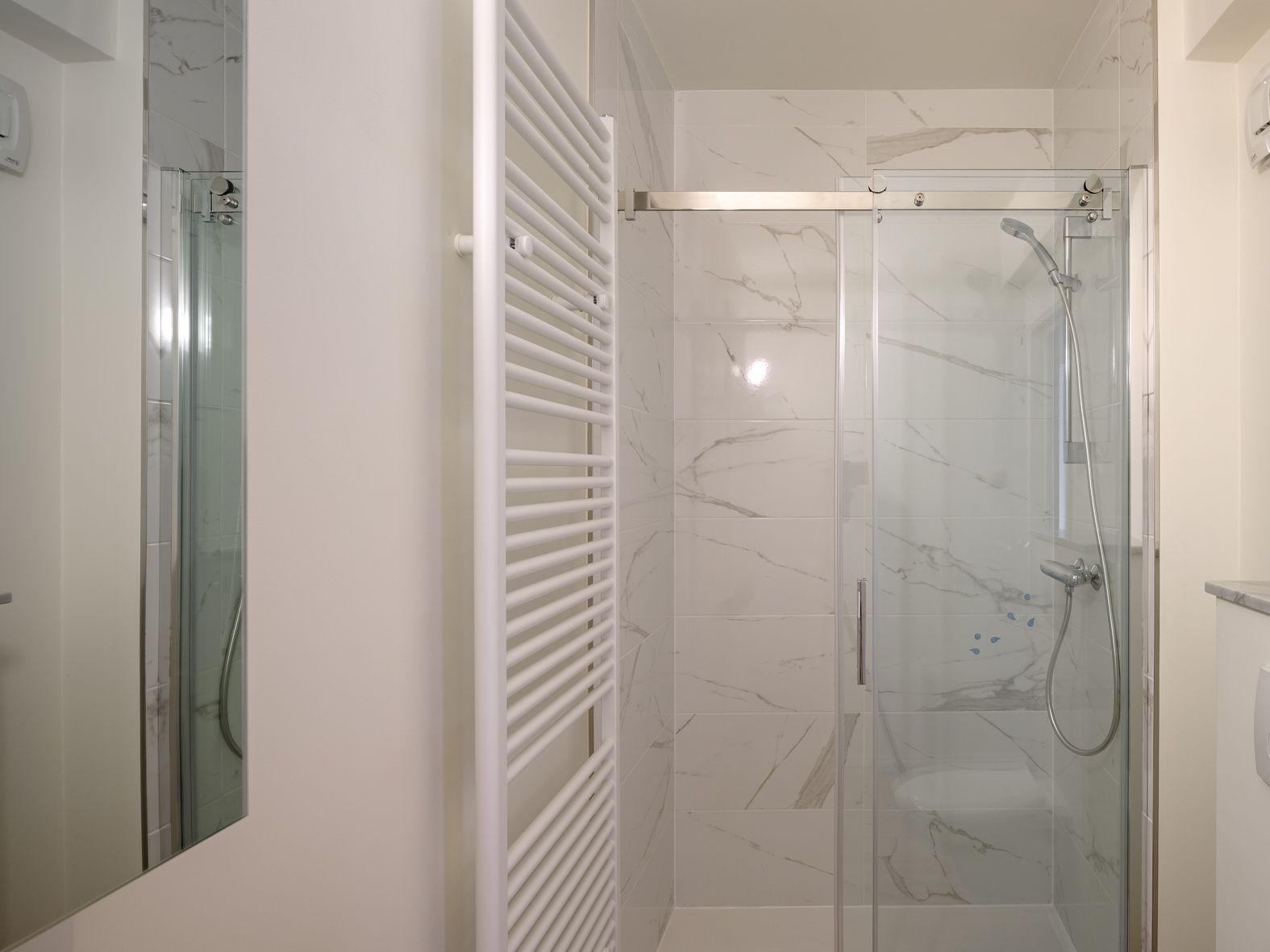 Gerenoveerde knusse studio met schitterend uitzicht! foto 21