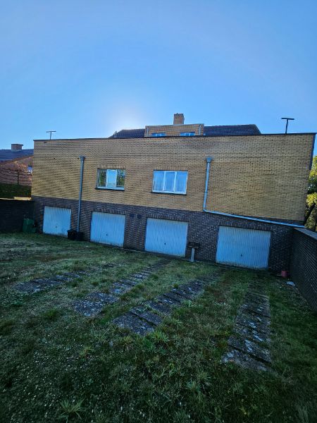 Opbrengsteigendom met 4 appartementen van 120m² foto 40