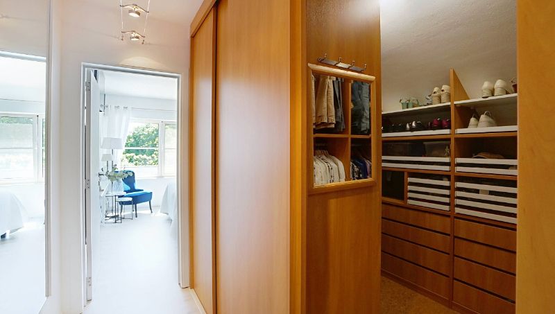Zeer rustig gelegen villa van 330m² op 8a45ca met prachtige zuidgerichte tuin foto 30