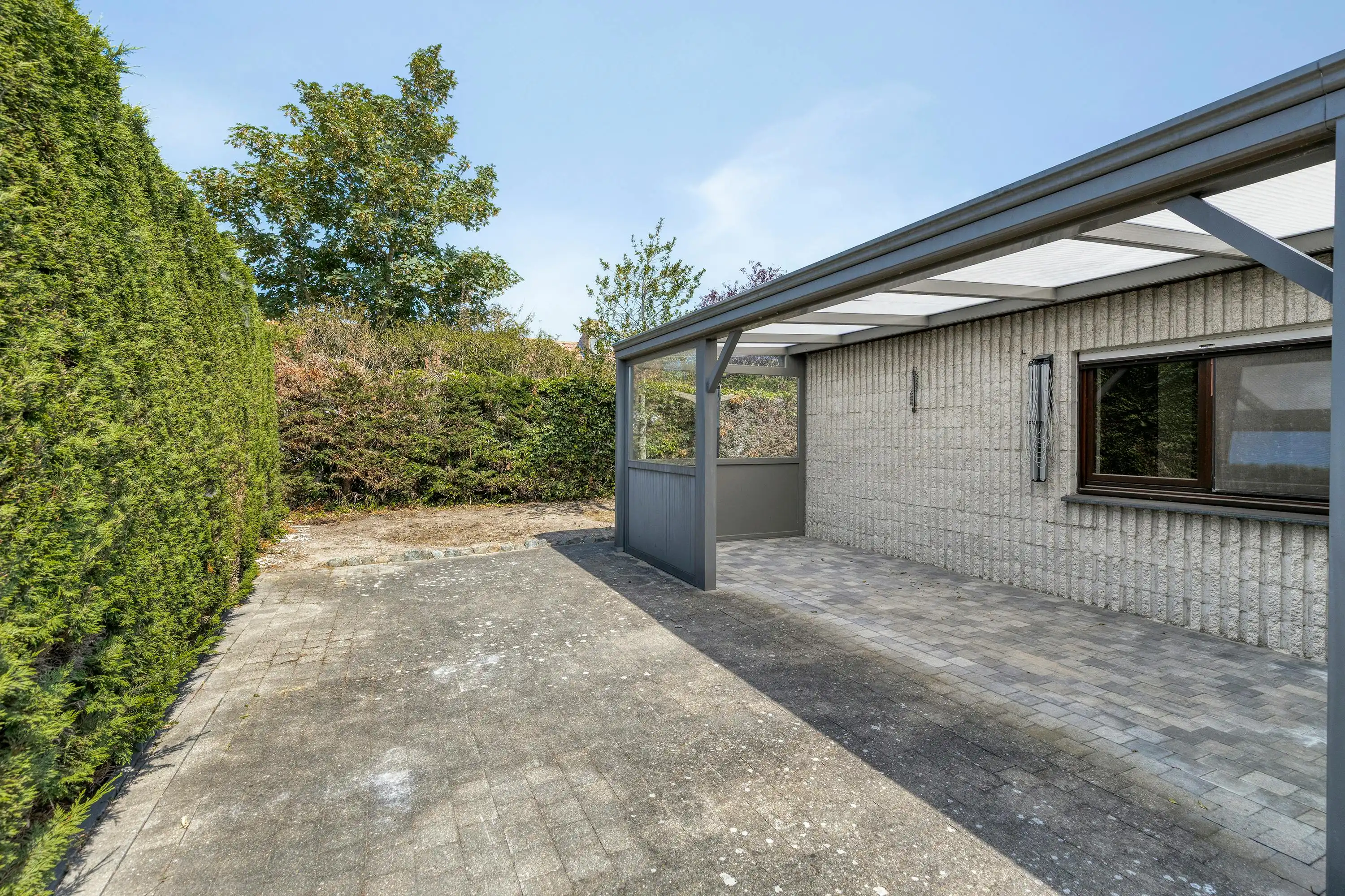 Ruime instapklare woning met 3 slaapkamers te koop in Oostduinkerke! foto 21