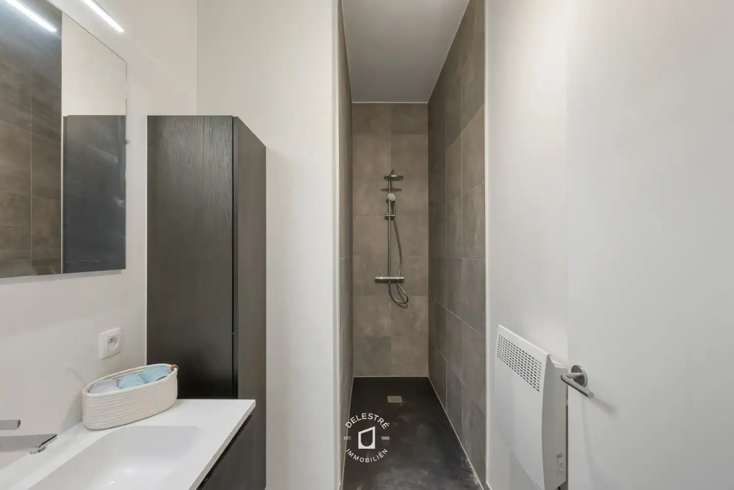 BEN APP. BOTANIKKEN HOF MET GROOT TERRAS, sterke investering op topligging foto 10