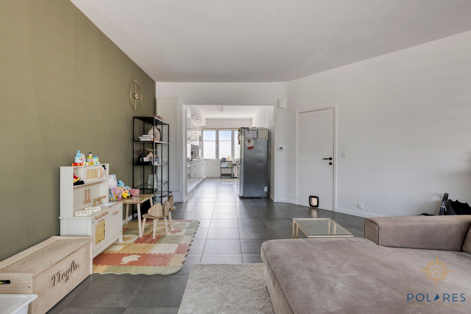 Goed onderhouden opbrengsteigendom met 2 appartementen en garage. foto 6