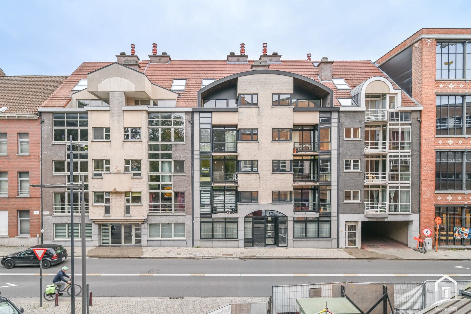 Gezellig en ruim duplex-appartement in centrum Aalst foto 22