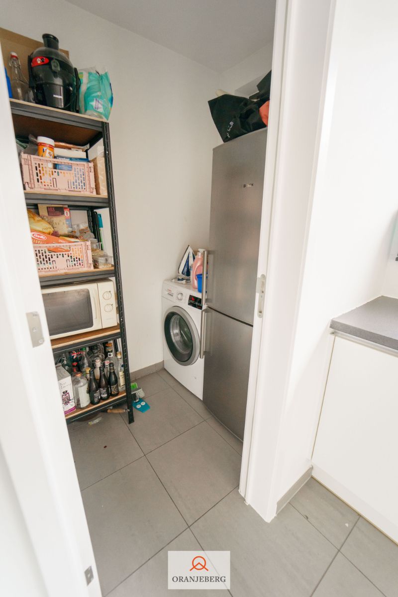 Ruim 2-slaapkamer appartement met terras centrum-Gent nabij Zuid foto 15