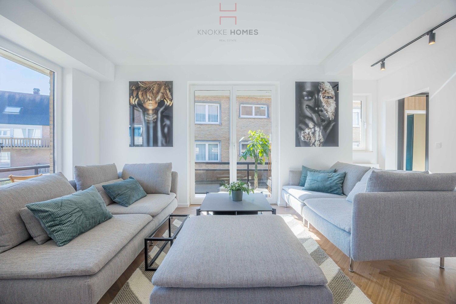 Mooi gerenoveerd hoekappartement in een villa-residentie vlakbij de zeedijk in Duinbergen foto 5