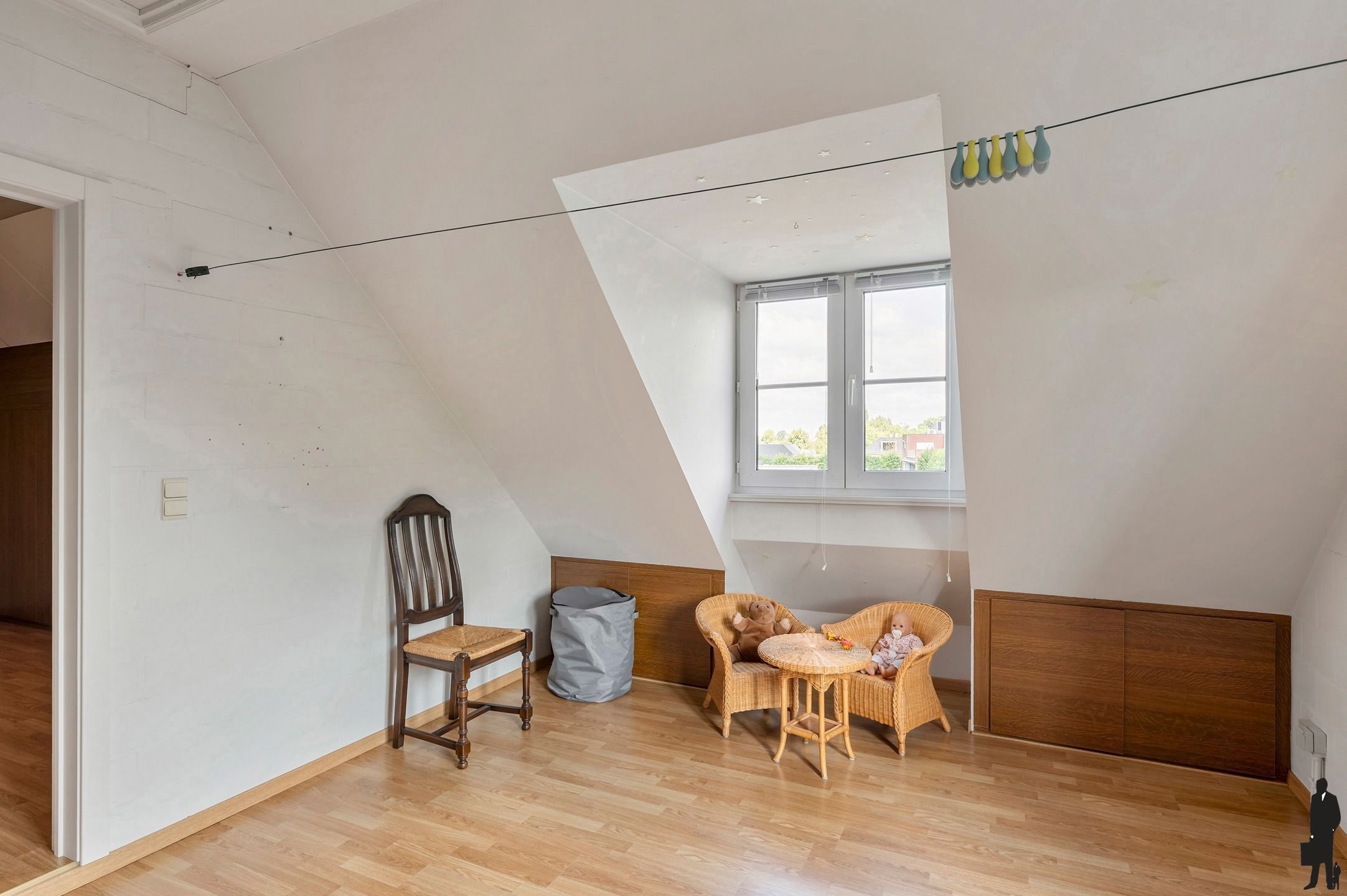 Uitstekende villa met 4 slpk. op ca. 2.000m² in Weelde foto 27