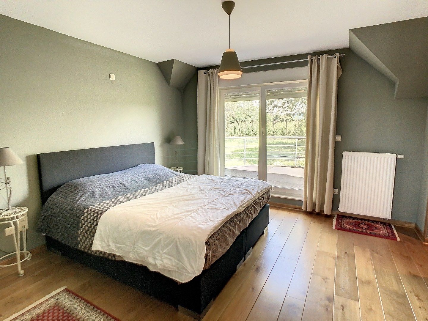 Prachtige woning met 5 slaapkamers, bureau, kelder, garage en tuin te 's Gravenvoeren foto 11