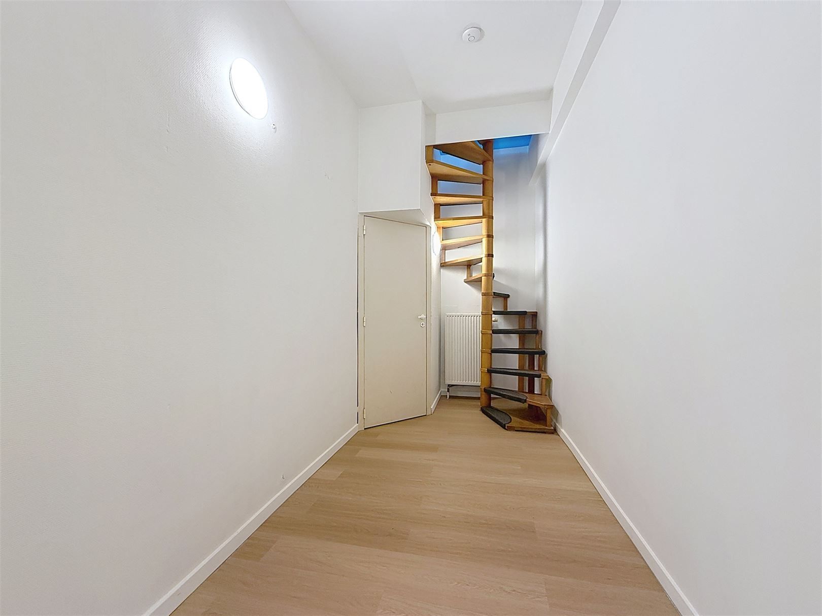 Stadswoning, 1 slpk en terras + optie handel foto 6