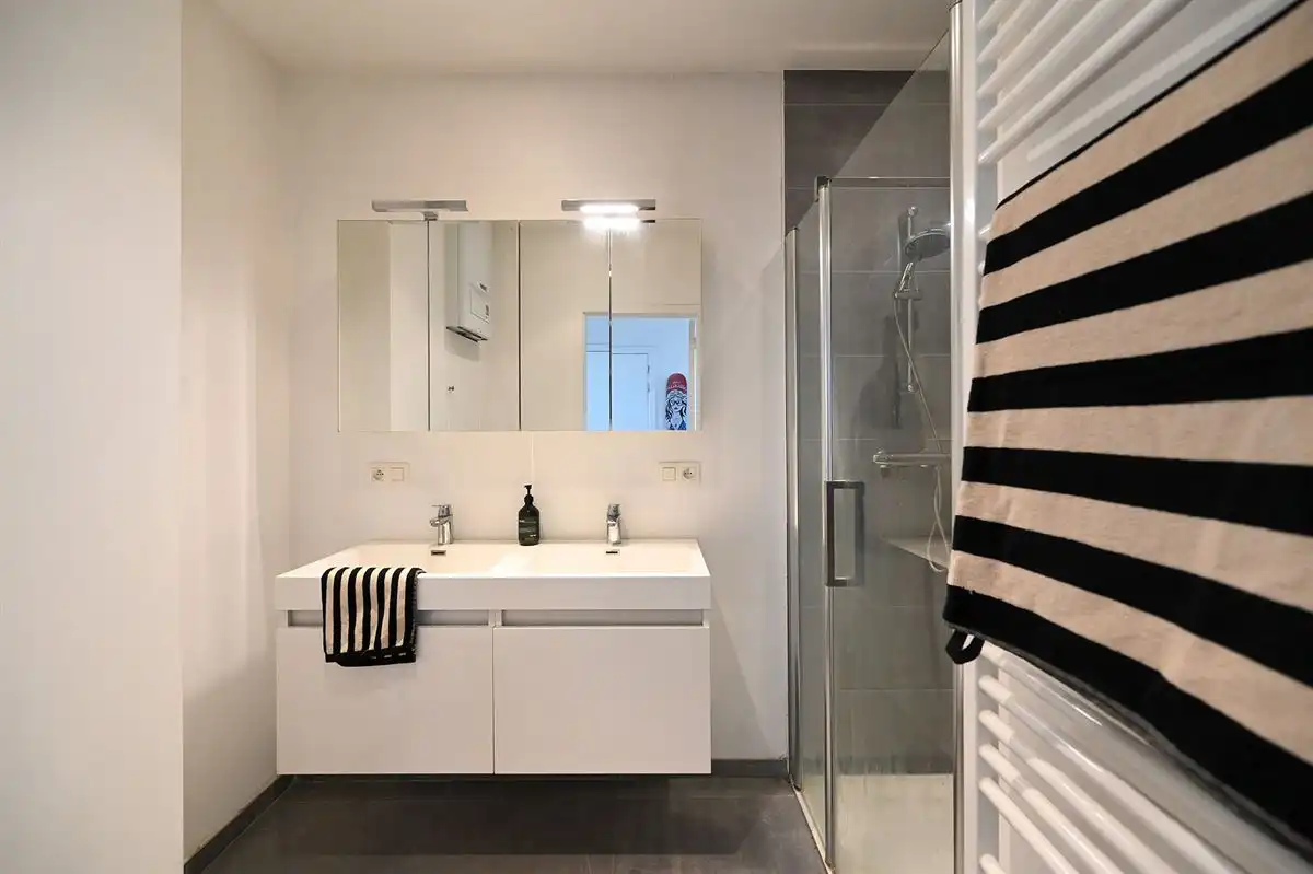 Supergezellig lichtrijk hoekappartement met 2 slpk foto 20