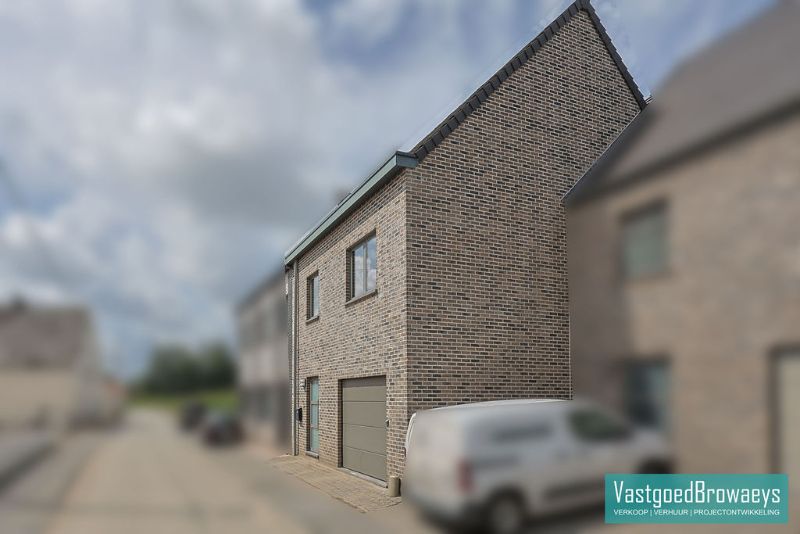 Instapklare ruime rijwoning met 3 slaapkamers foto 2