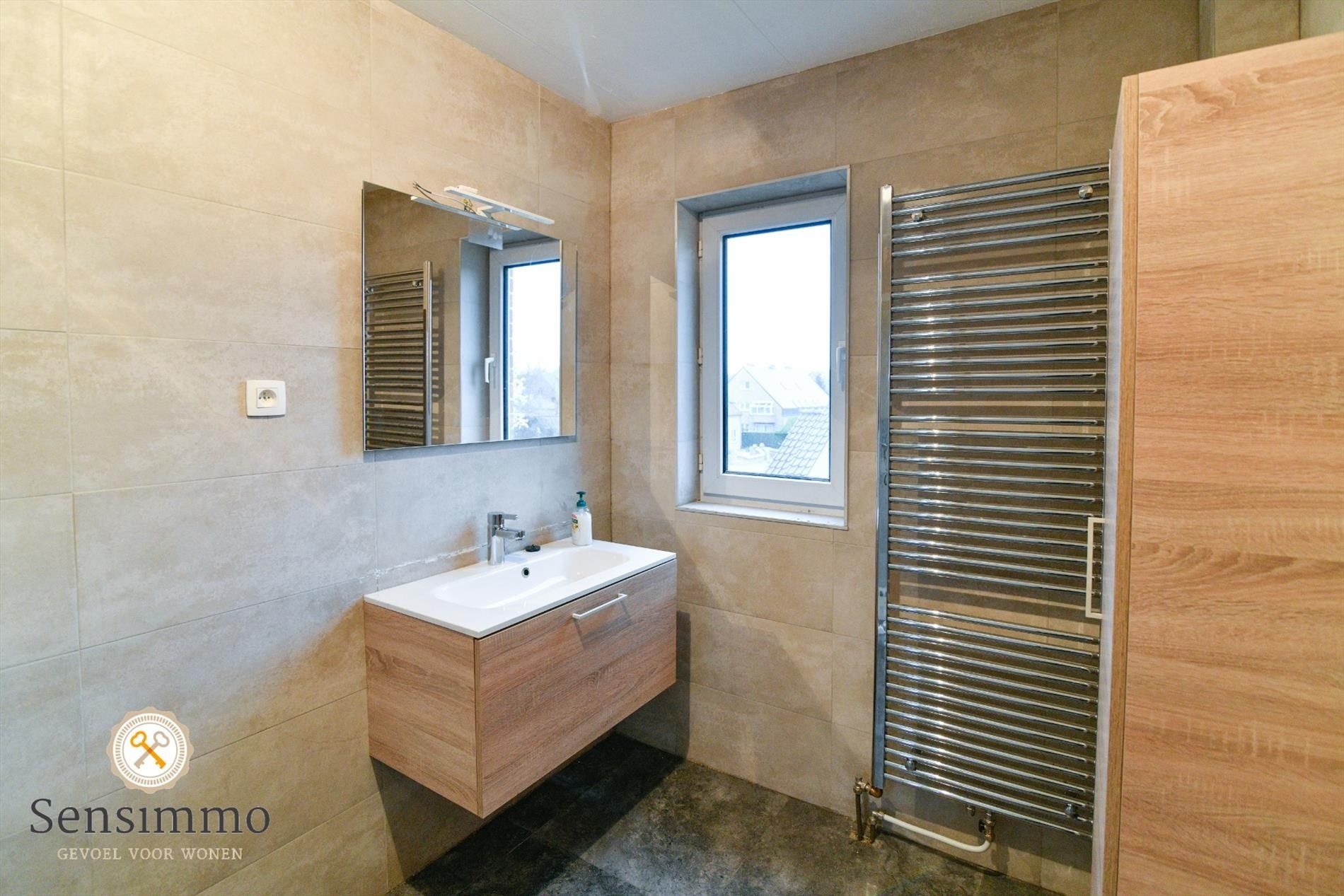 Prachtig gelegen modern 2slpk-appartement met garagebox foto 14