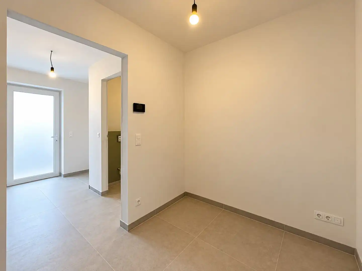 MERENDREE – Nieuwbouwwoning met 3 slaapkamers, bureau, garage en tuin foto 6