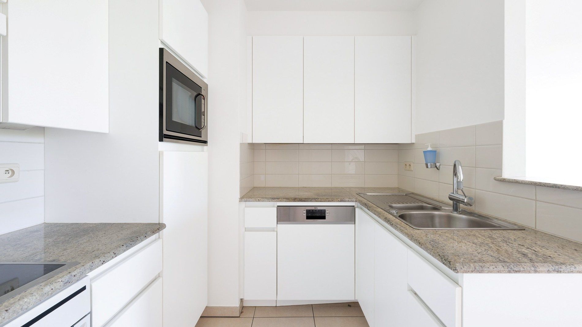 Ruim appartement met 2 slaapkamers te Knokke foto 10