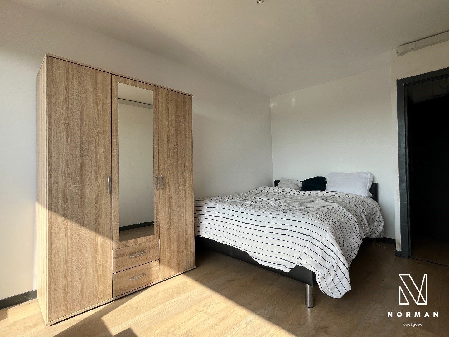 Appartement te koop in Roeselare op topligging!  foto 6