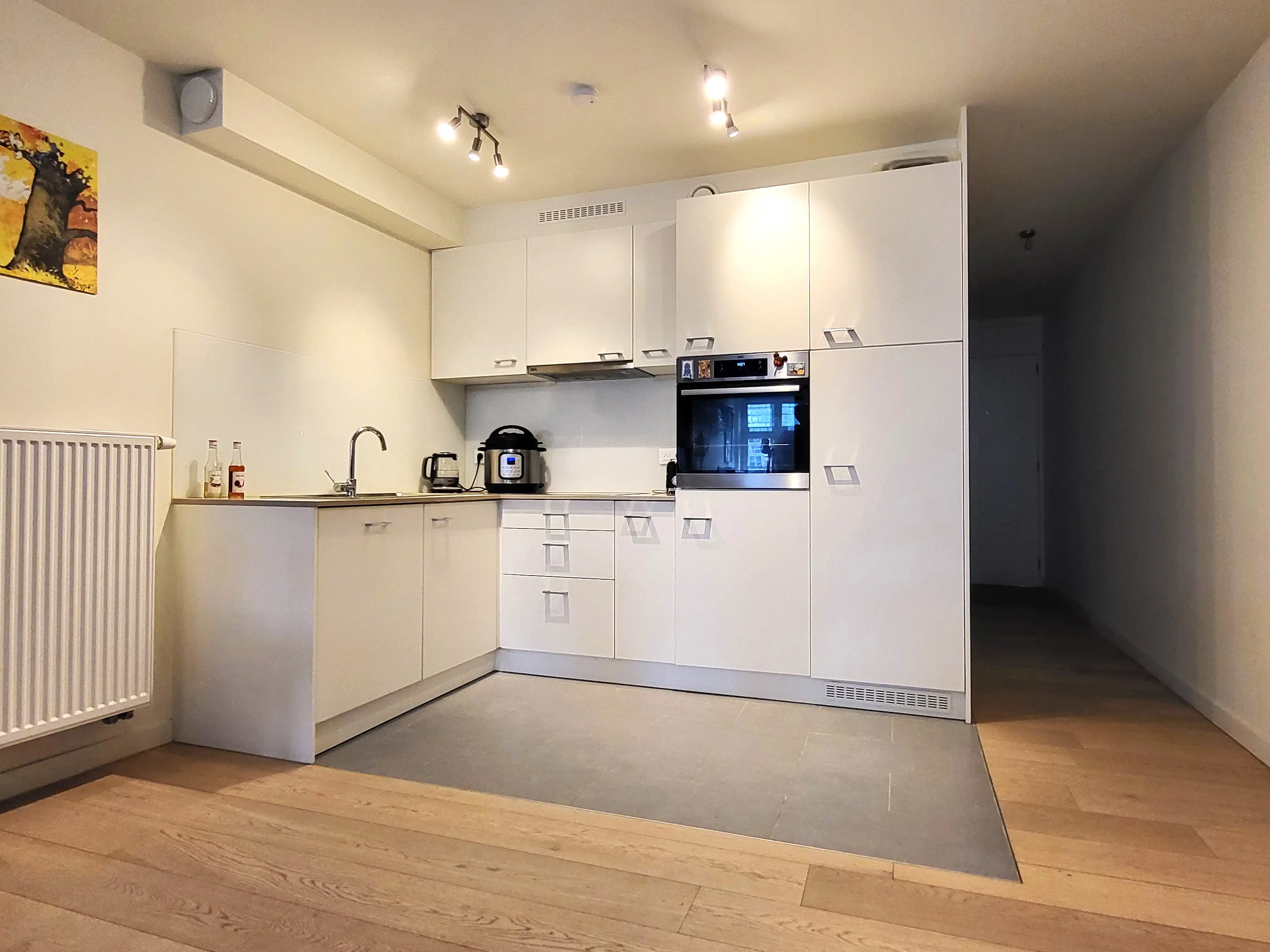 GERENOVEERD APPARTEMENT IN 2020 MET 1 SLAAPKAMER EN TERRAS, in het centrum van de Stad Gent. foto 7