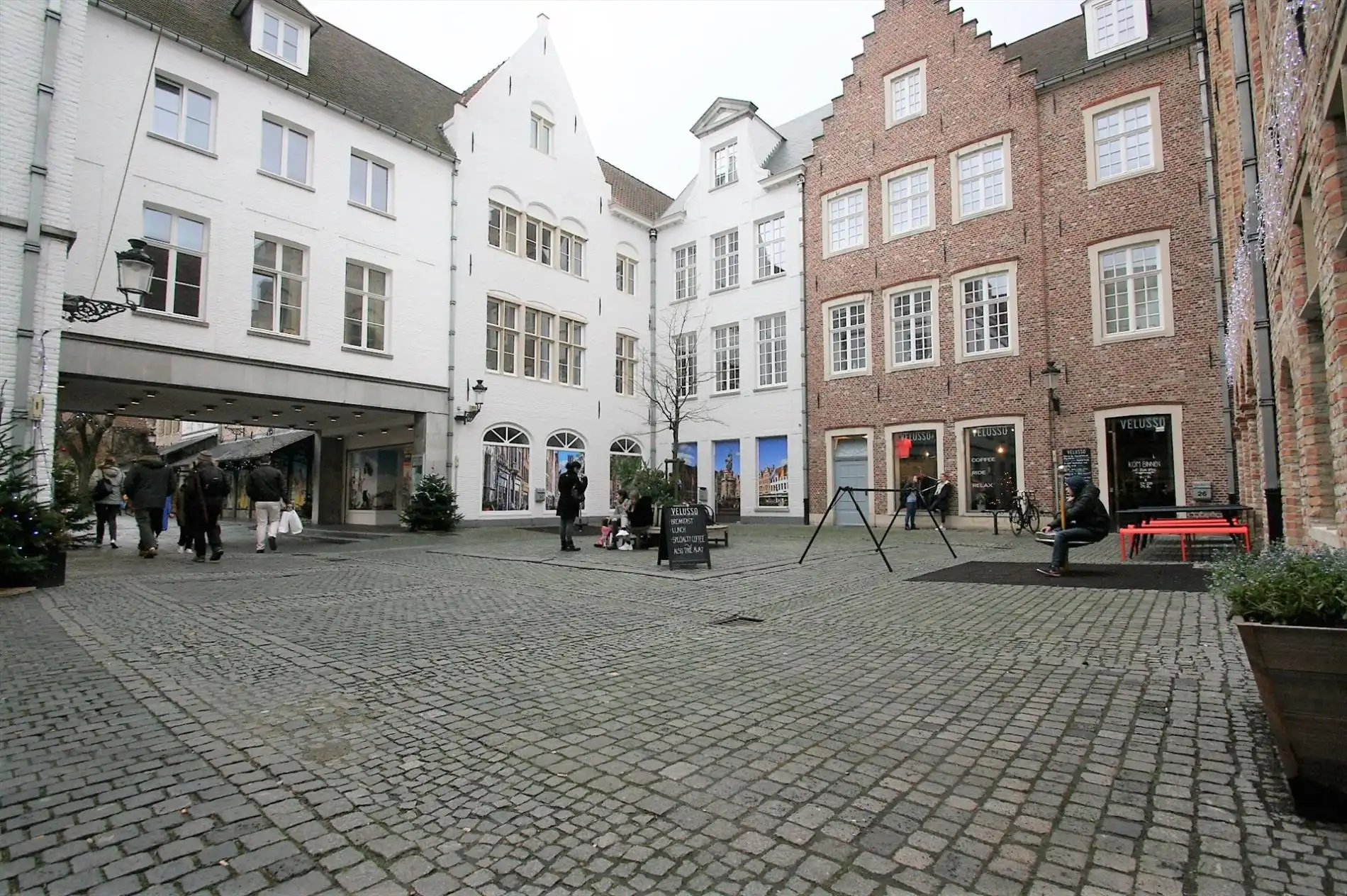 Winkelpanden te huur Zilverpand 24 Brugge foto {{pictureIndex}}