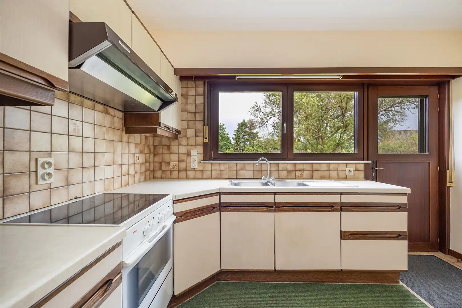 Toffe woning met veel potentieel! foto 6