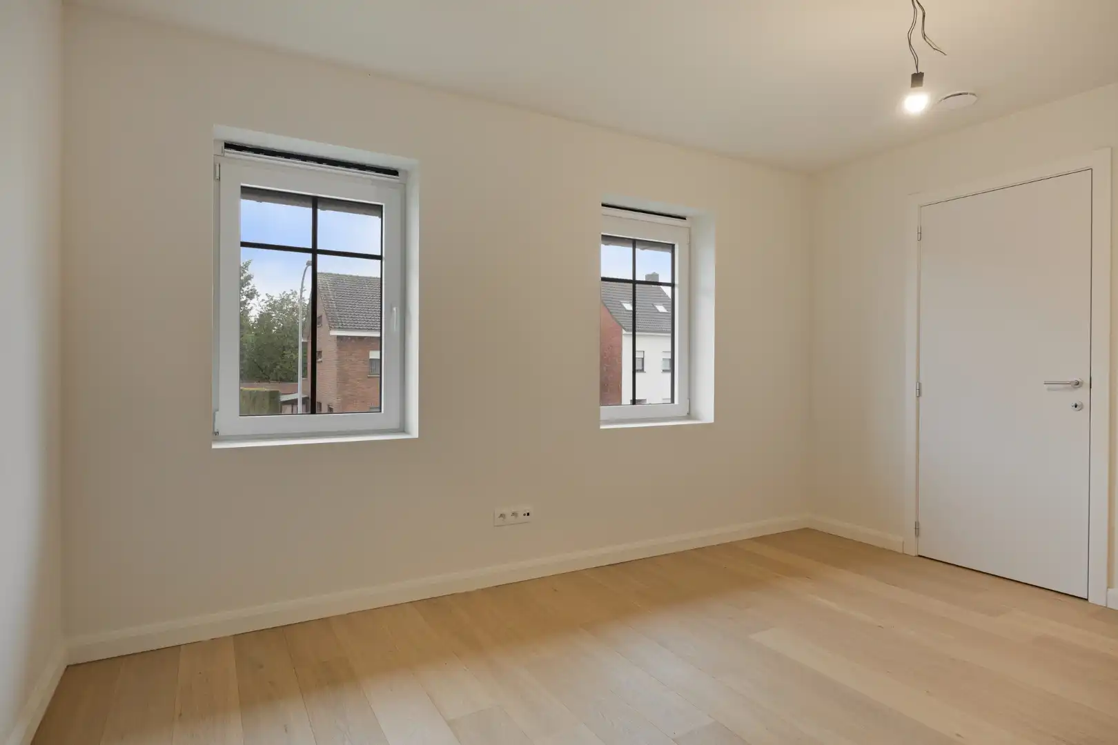 Kwalitatief afgewerkte en ruime nieuwbouw (HOB) met 3 ruime slpks op 412 m² te Olen ! foto 19