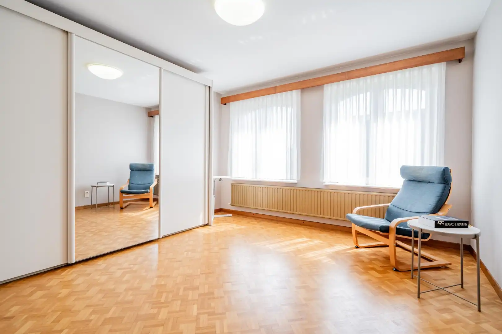 Charmante en bijzonder ruime woning met prachtige tuin en 3 slaapkamers foto 26