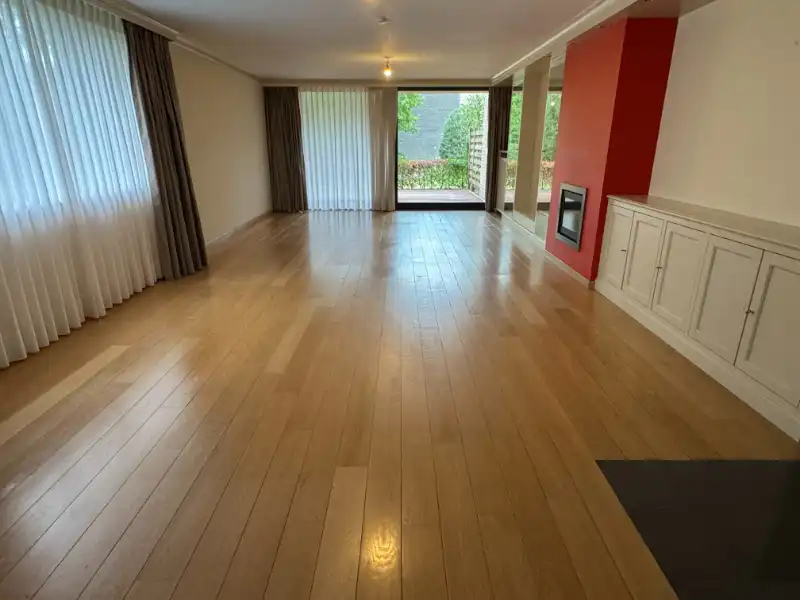 Gelijkvloers appartement met 2 slaapkamers foto 4