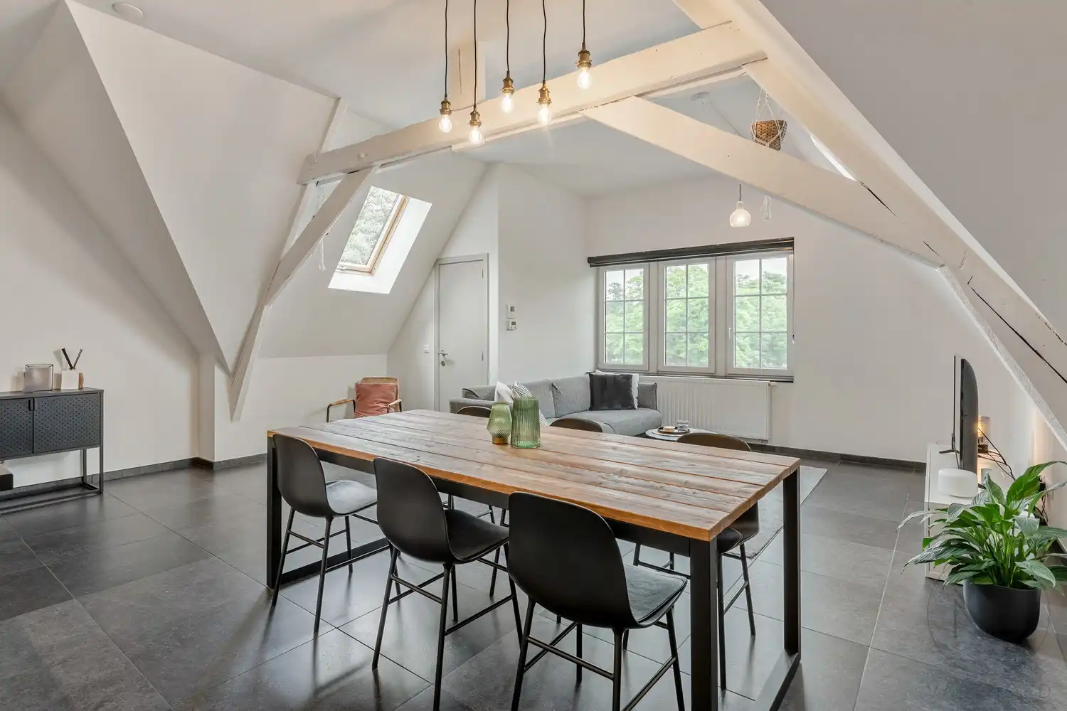 Stijlvol appartement te koop in het Sint-Janspark, Genk foto 12