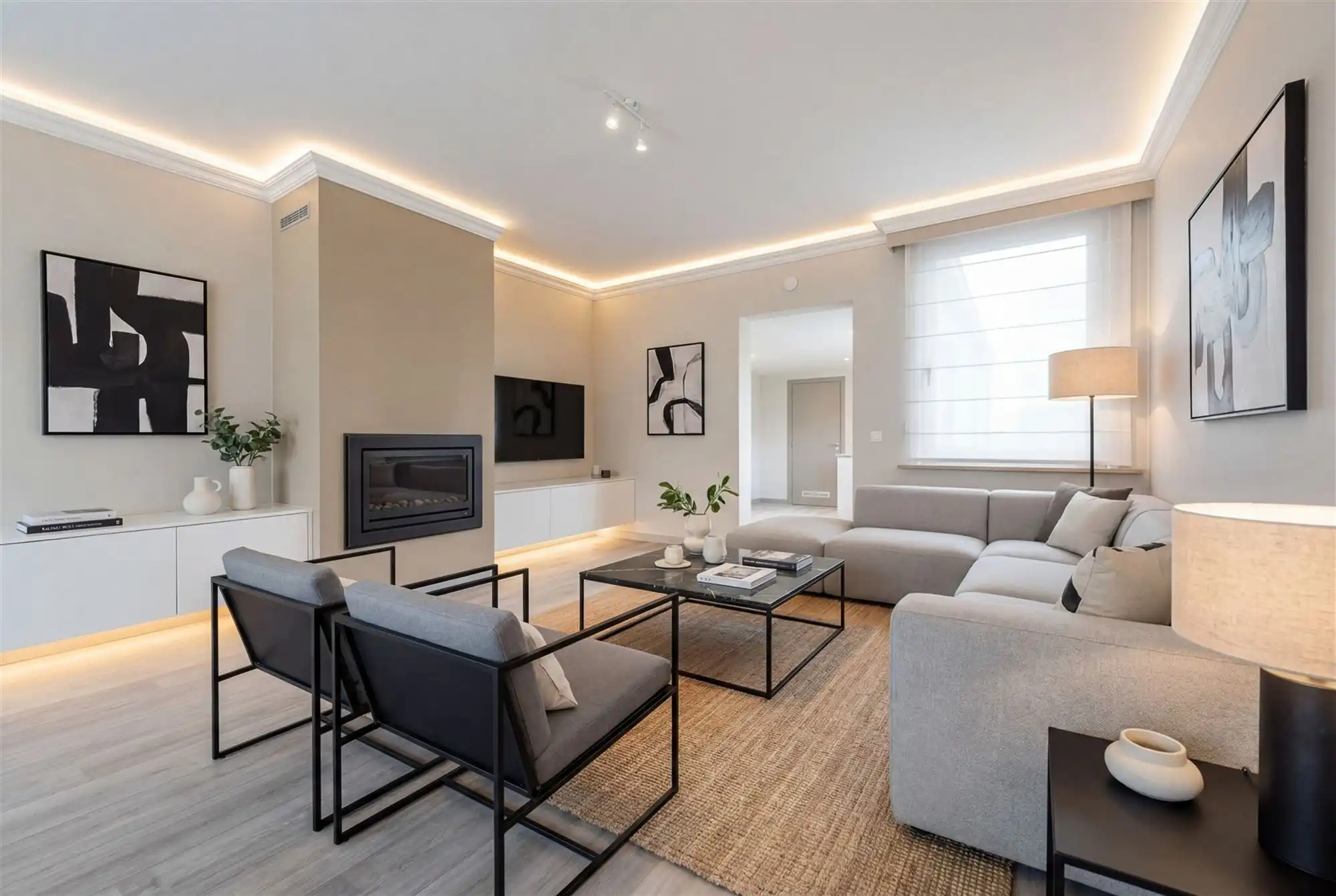 Charmante woning met 2 slaapkamers en fijne tuin met volledige privacy foto 4