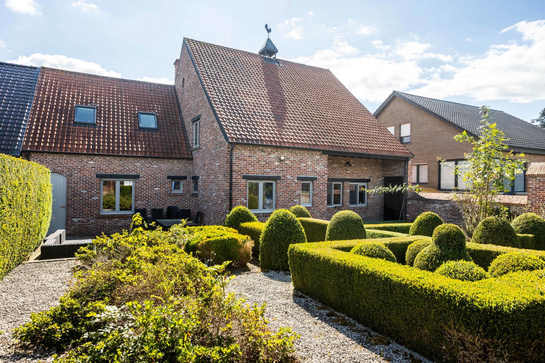Karaktervolle, energiezuinige woonst (label A) met weide foto 24