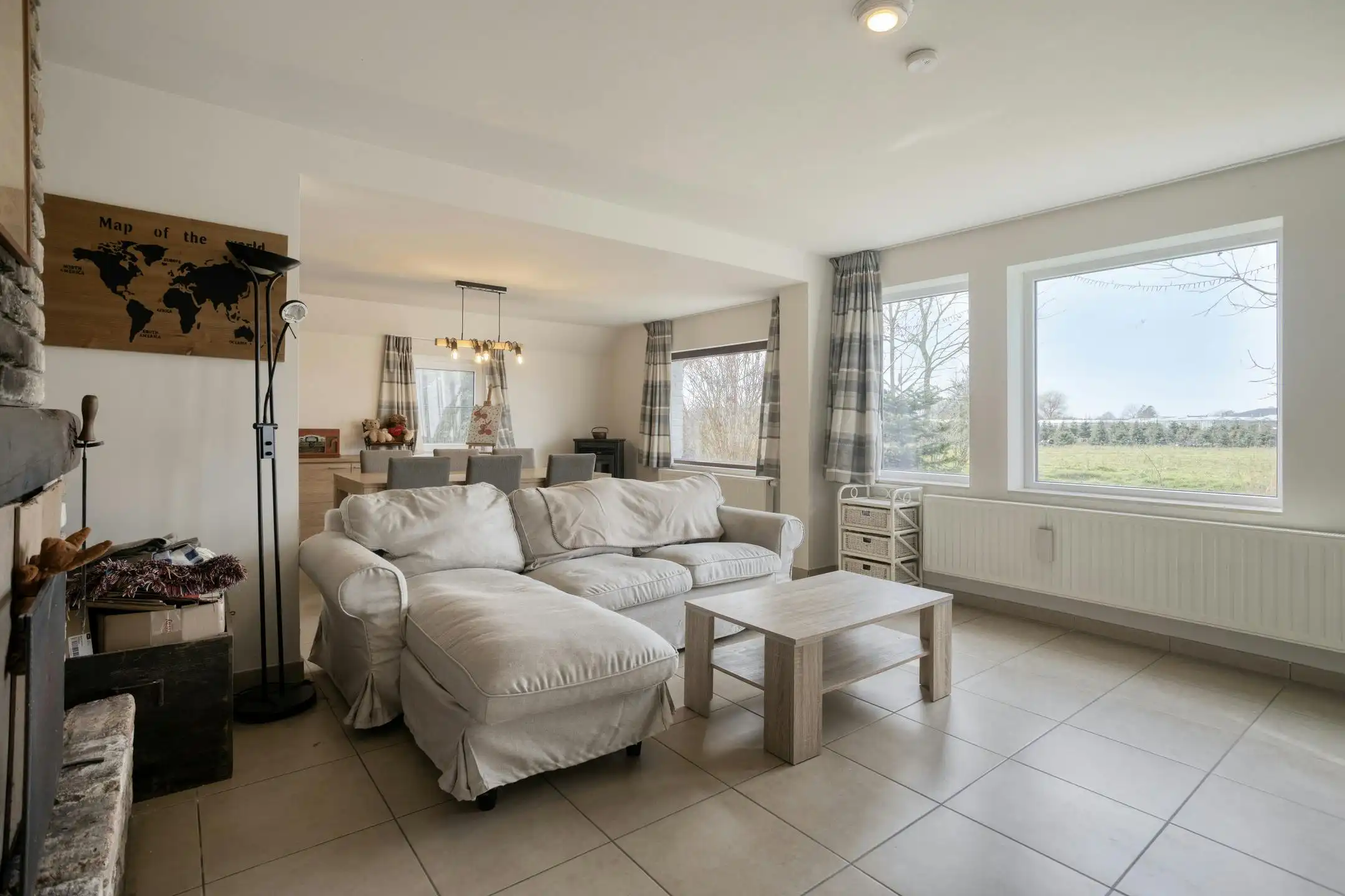 Charmante woning op ruim perceel te Jabbeke foto 4