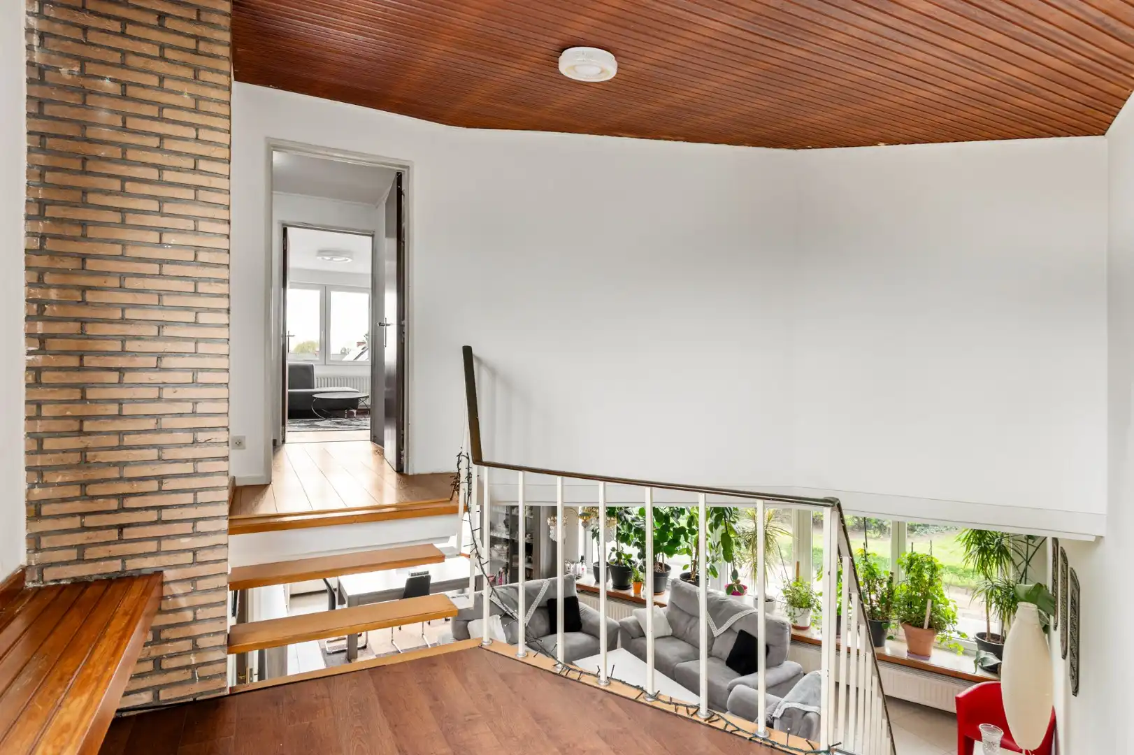 Ruime duplexwoning met 4 slaapkamers en patio in Ekeren! foto 15