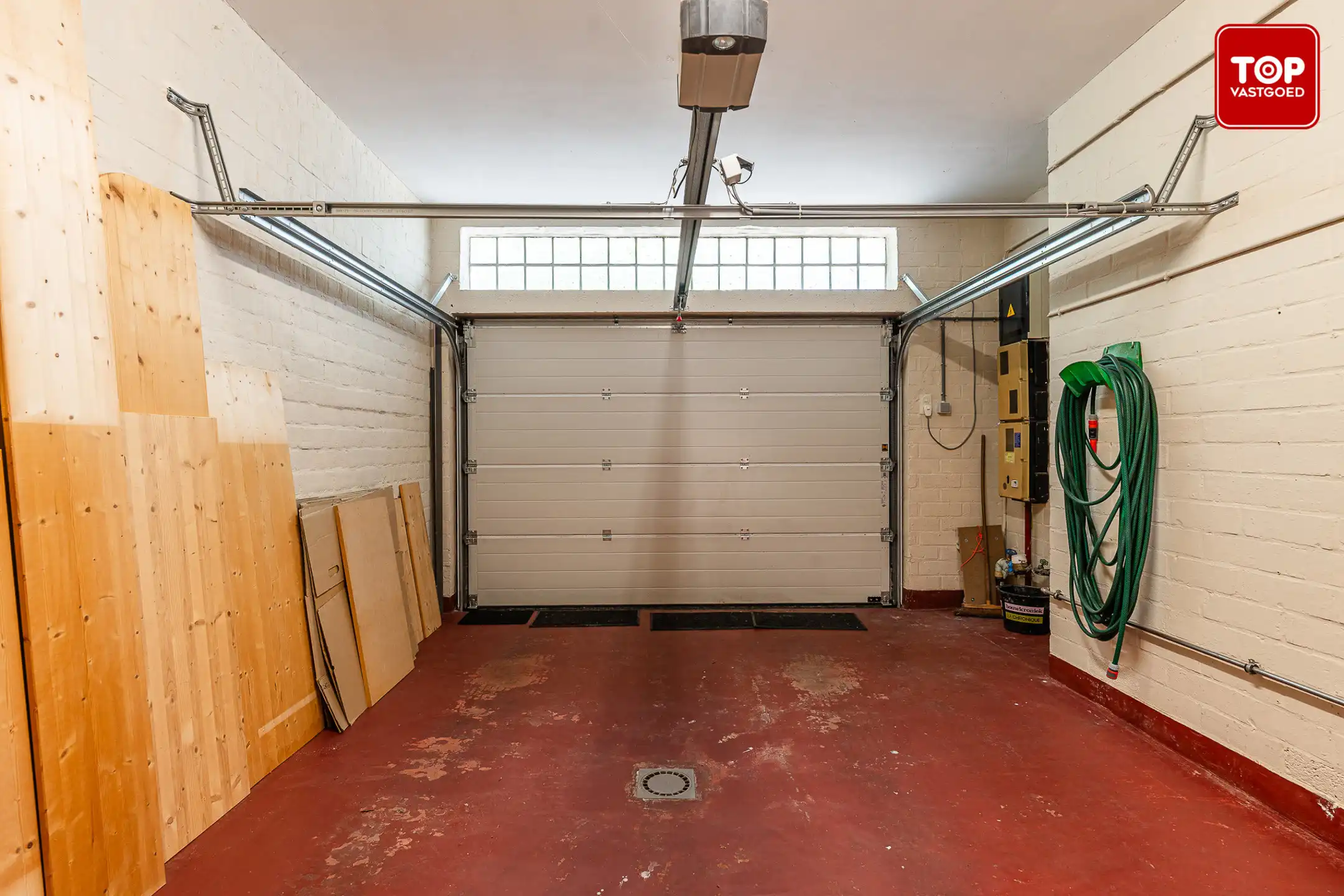 Instapklare woning met gelijkvloers karakter.  foto 24