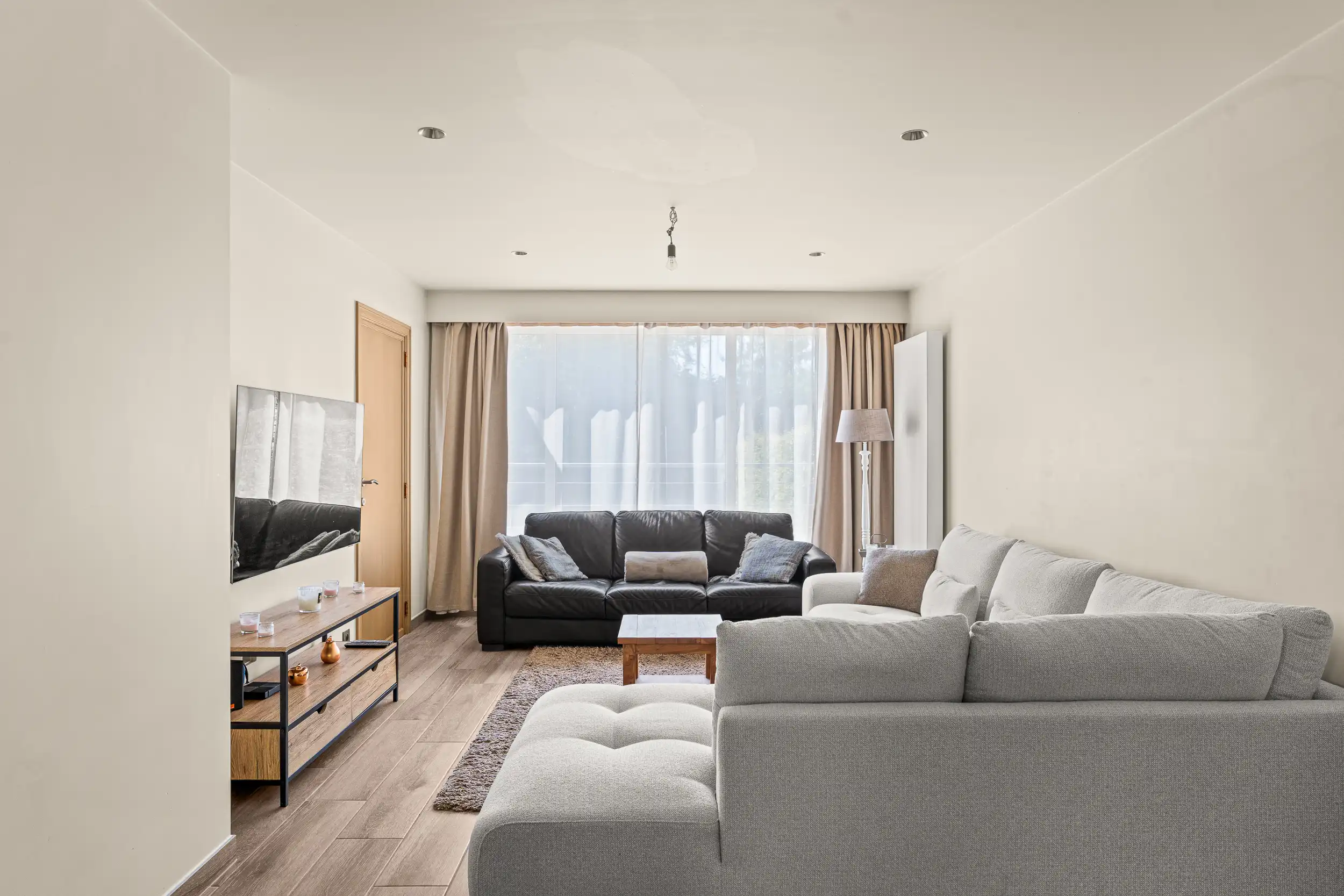 Instapklare woning (EPC = B) + achterliggend perceel foto 8