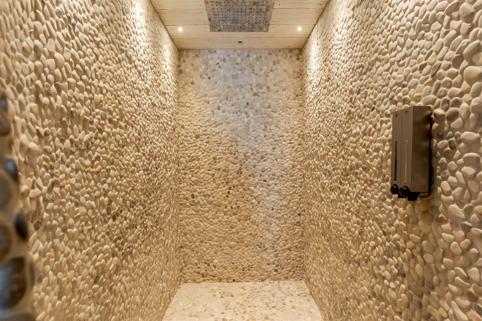 landelijke villa met privé-welness. foto 12