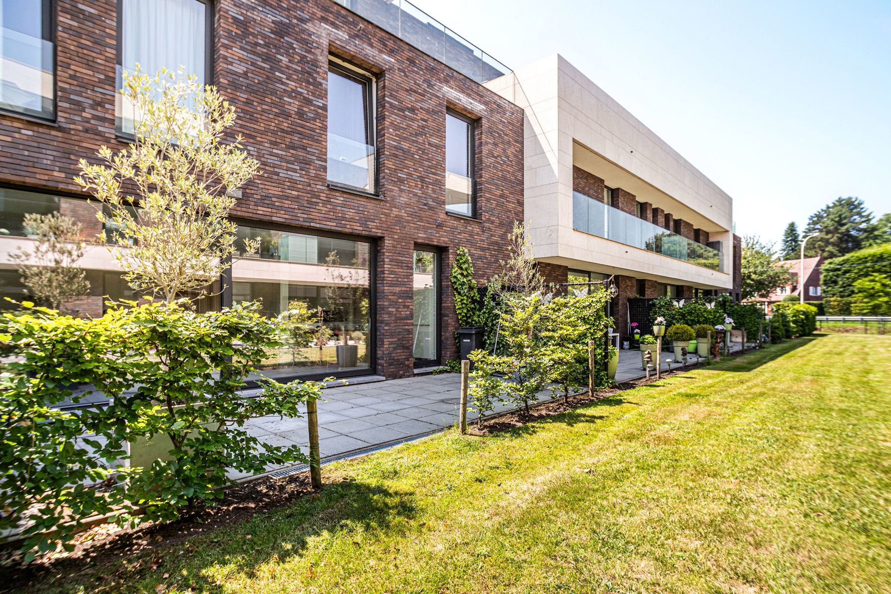 Gelijkvloers wonen in stijl: 128m², 3 slpks, 2 badk + tuin foto 25