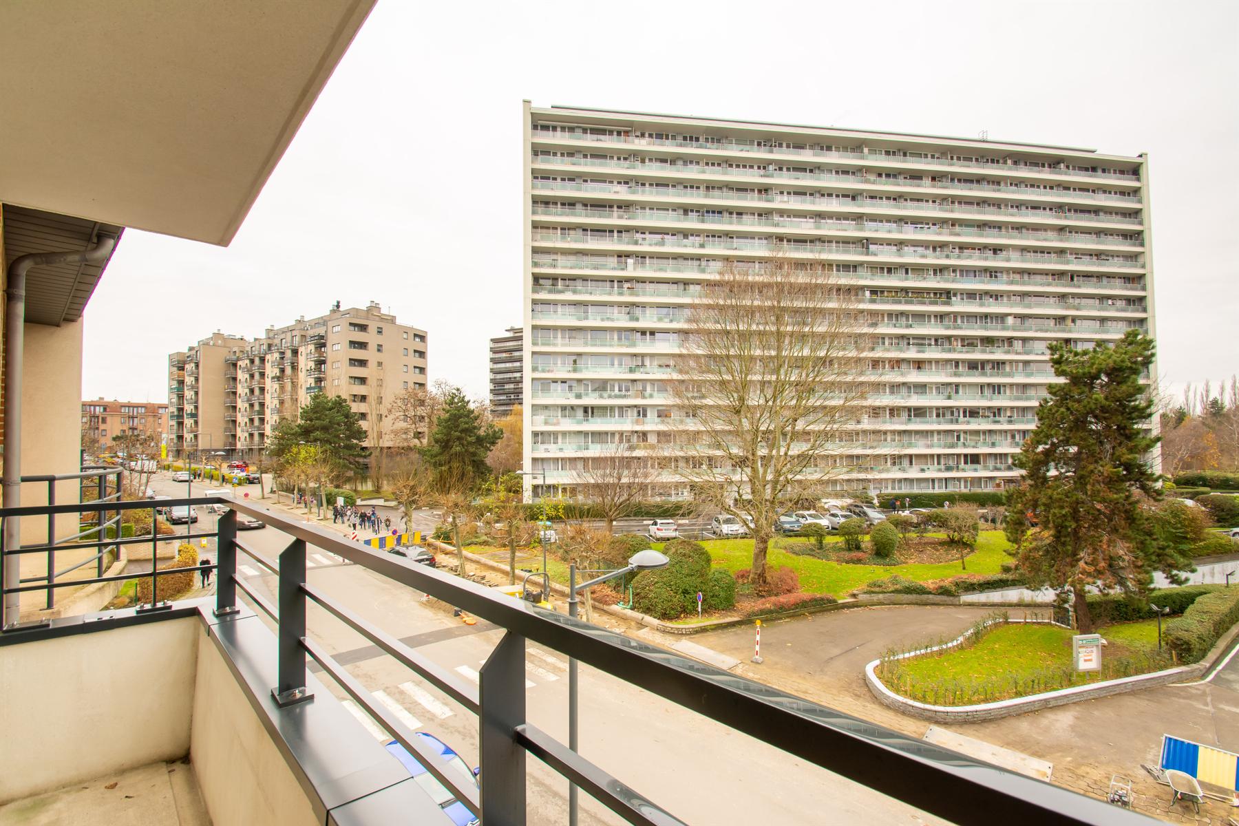 Prachtig appartement - 1 kamer + terras (NATO area) foto 6