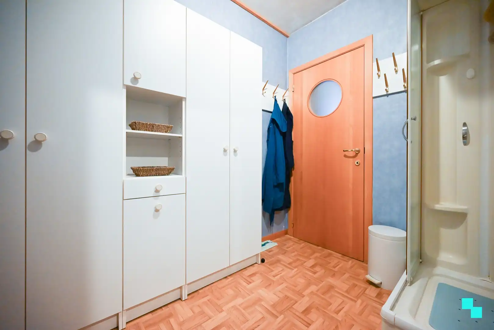 Verrassend ruime ééngezinswoning in Emelgem foto 19