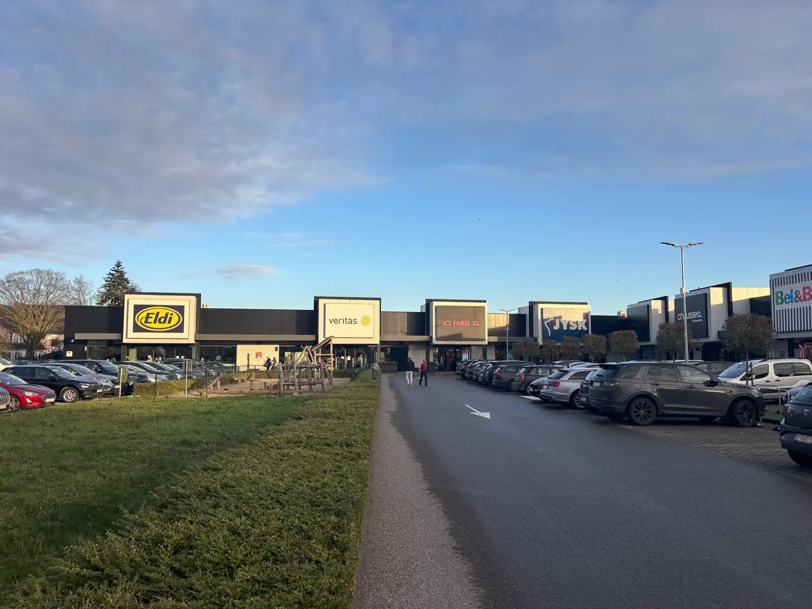 Commerciële ruimte te huur foto 5