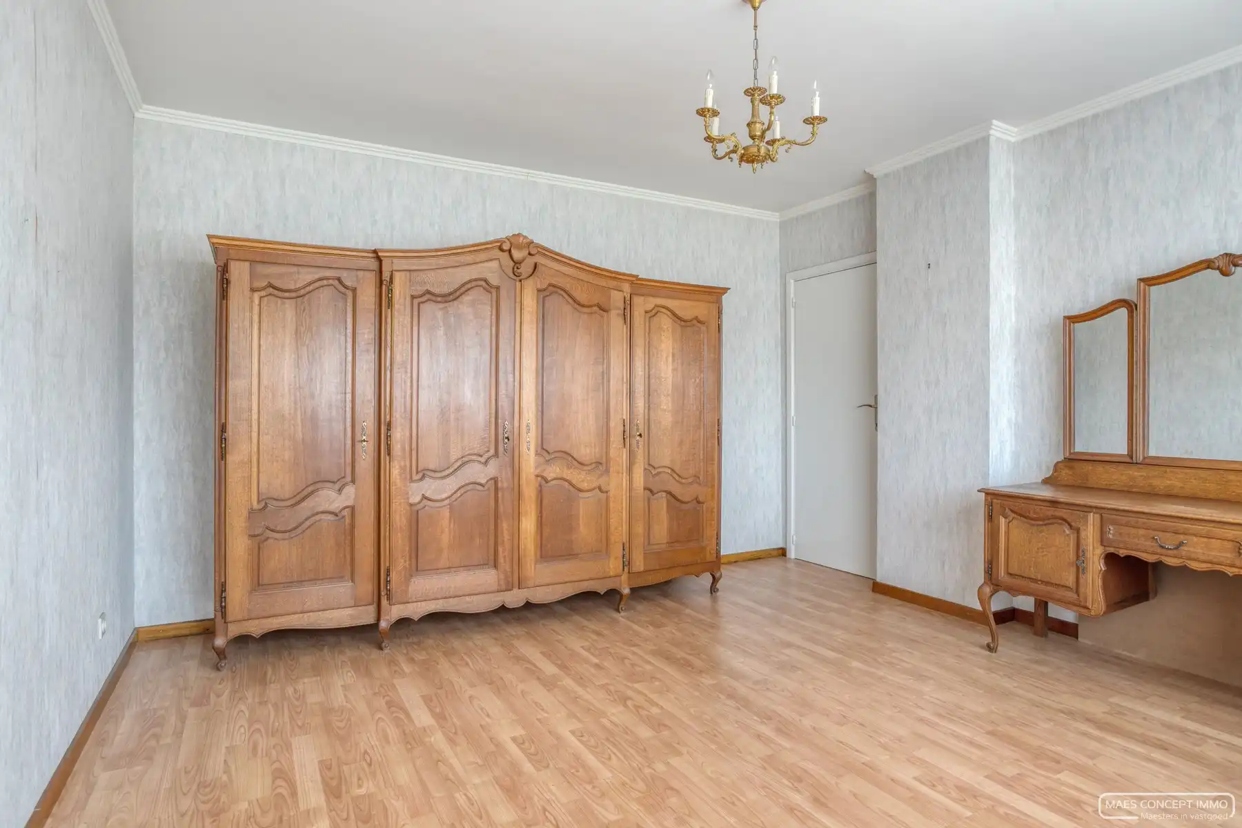 Charmante alleenstaande woning in villawijk Waregem, op wandelafstand van het centrum foto 22
