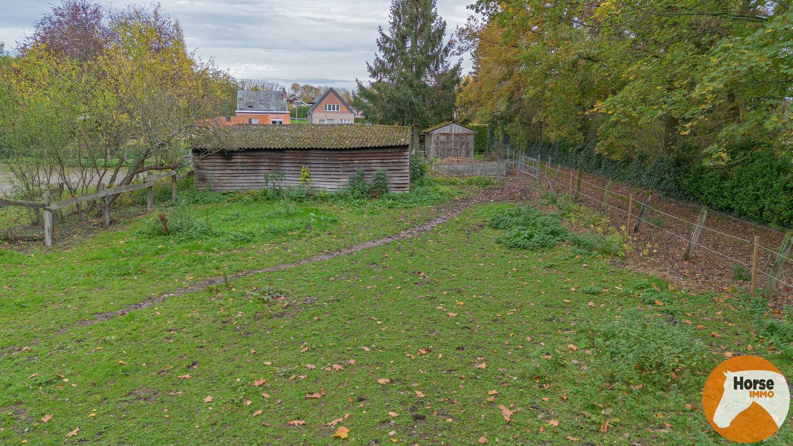 EREMBODEGEM- Ruime gezinswoning met tuin en weide  foto 42