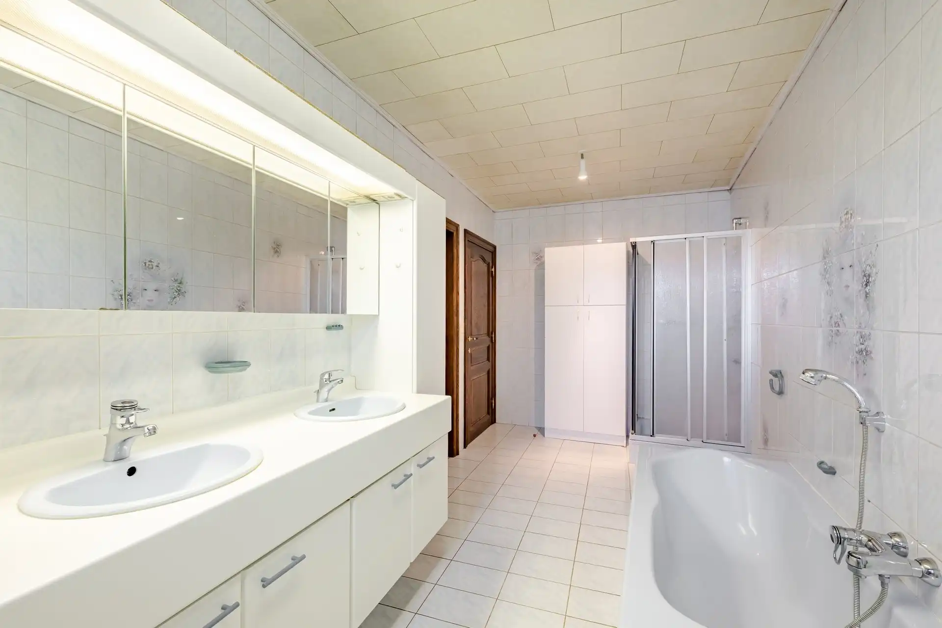 Open bebouwing op ruim perceel van 1012 m² foto 15