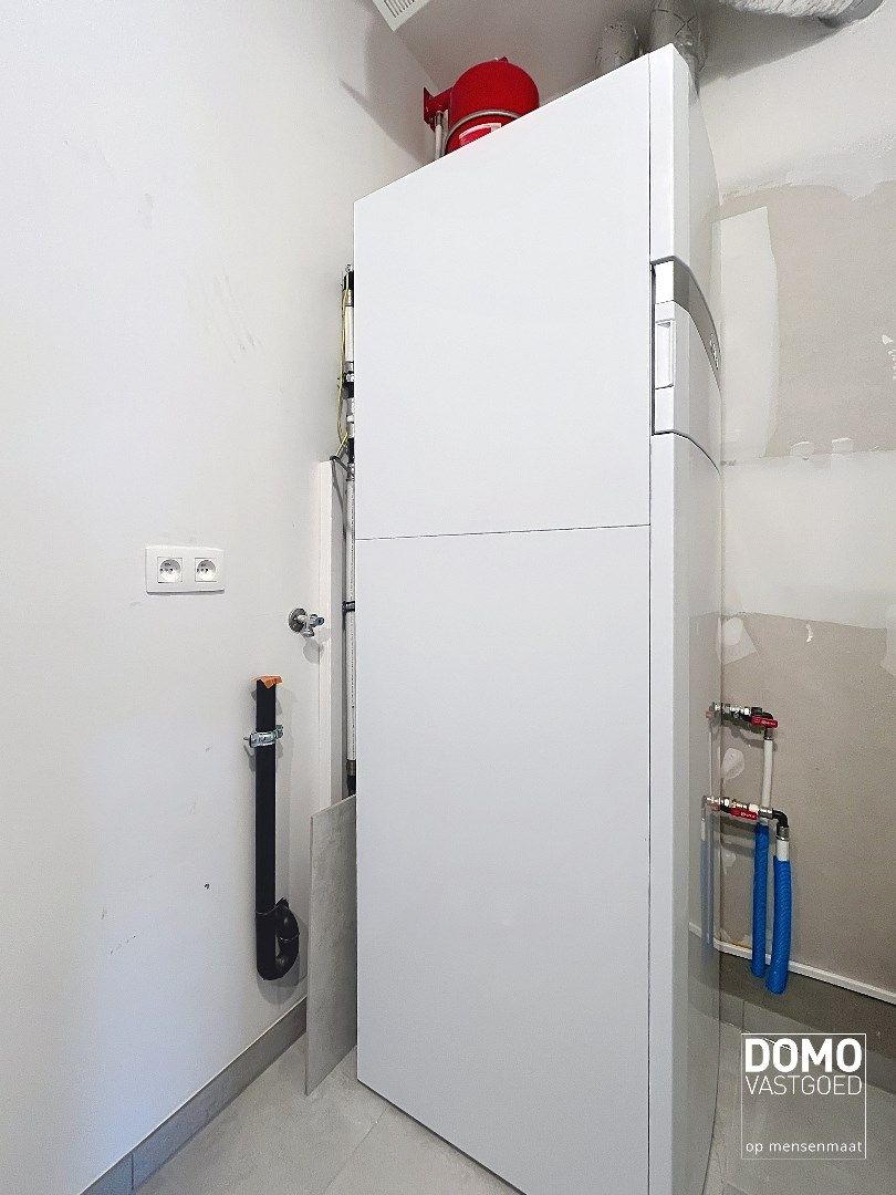 VOLLEDIG AFGEWERKT NIEUWBOUWAPPARTEMENT MET 1 SLAAPKAMER, TERRAS EN ONDERGRONDSE AUTOSTANDPLAATS IN RESIDENTIE "DE KWINT" TE ZONHOVEN  foto 9