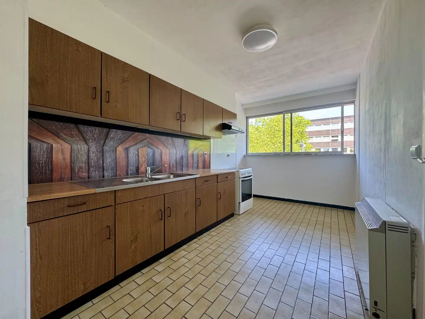 Appartement met 3 slaapkamers te huur in centrum Genk foto 8
