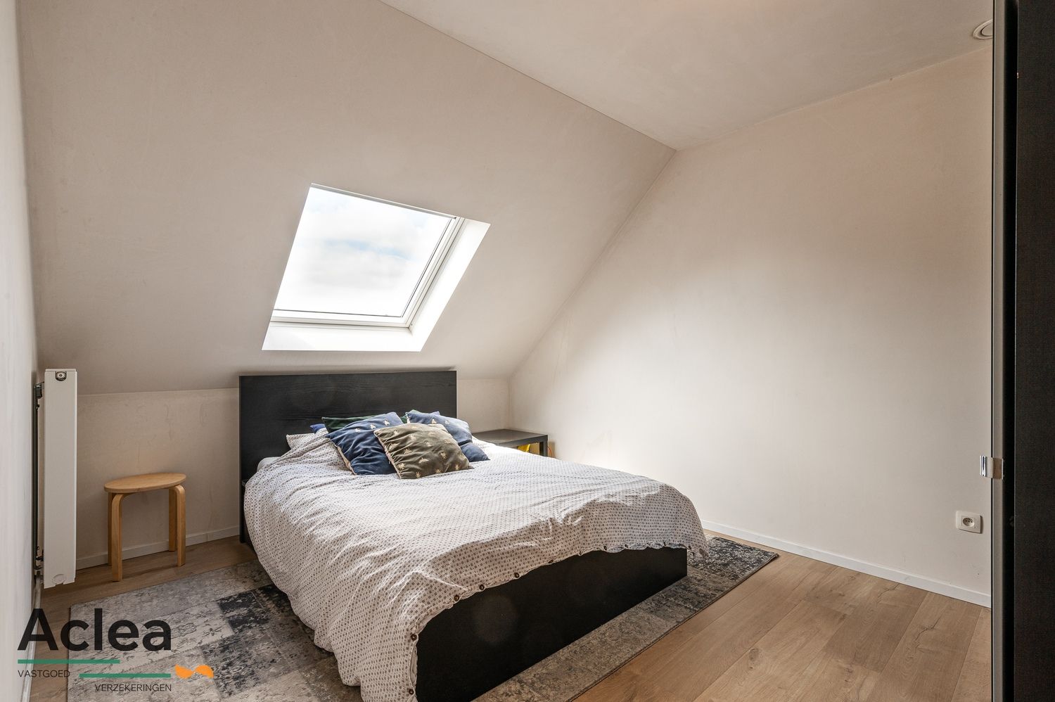 Recente energiezuinige woning met 3 tot 4 slpks foto 22