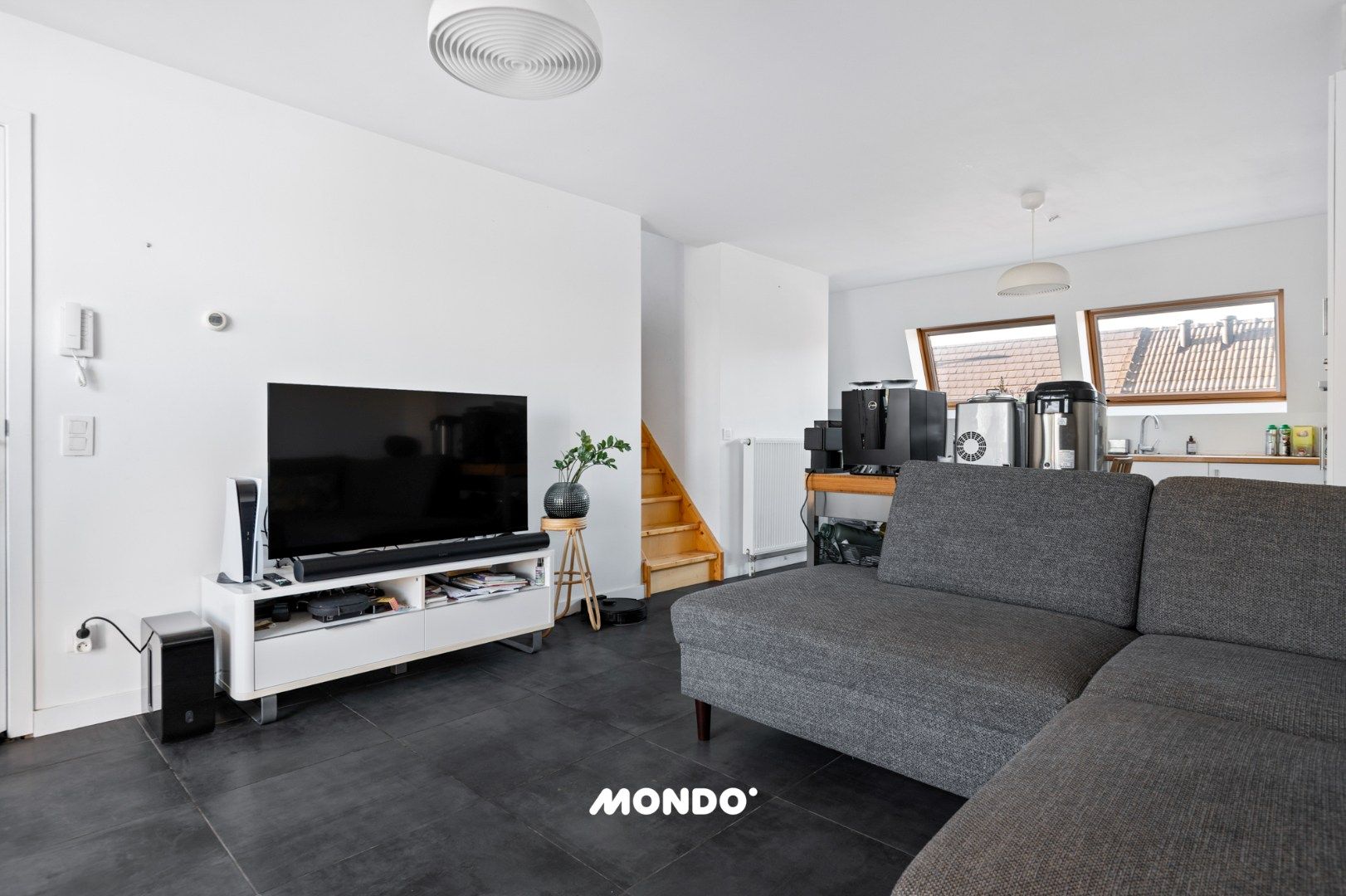 Modern duplex appartement met groot terras te Willebroek! foto 7
