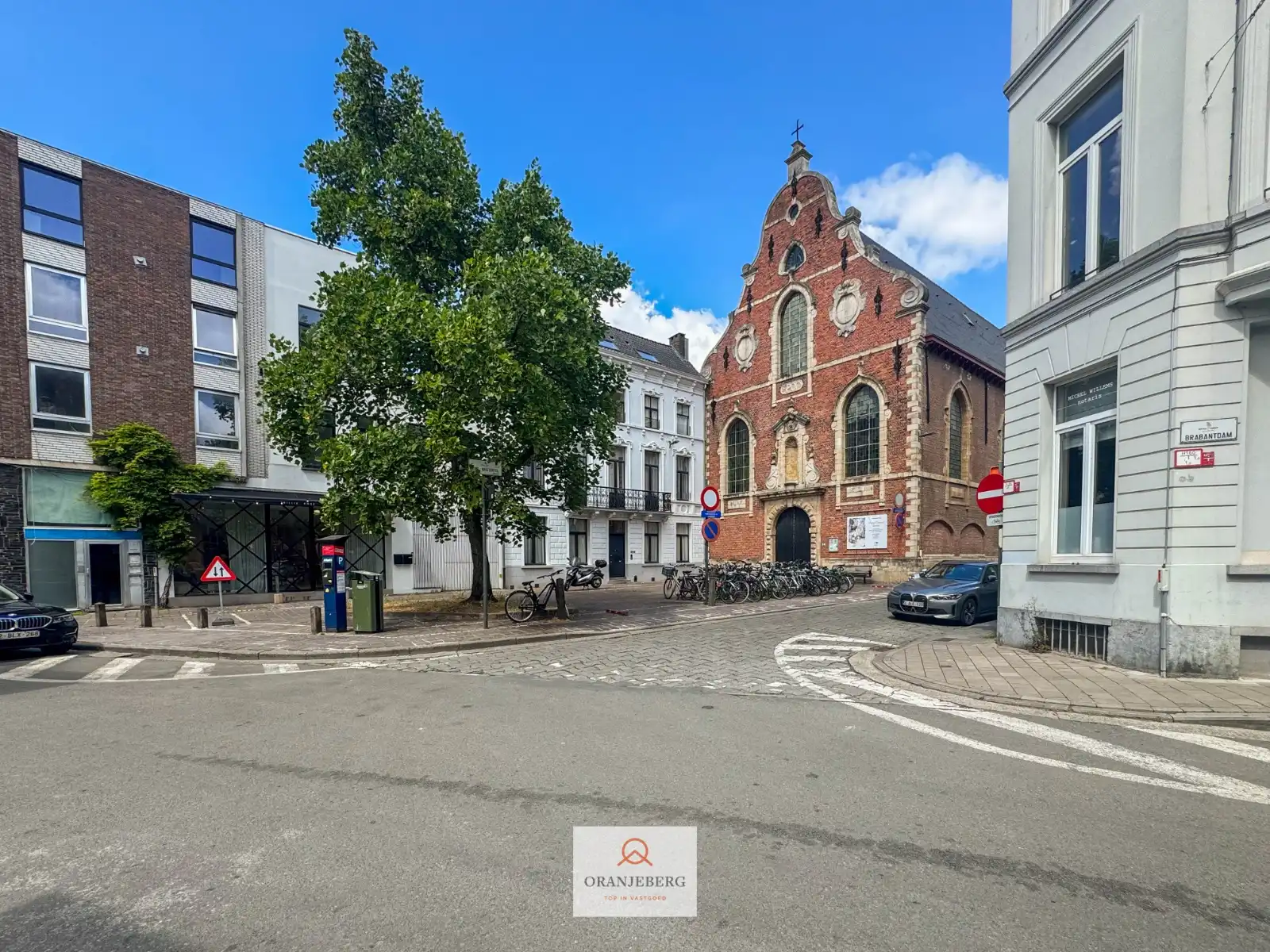 Kantoor gelijkvloers te huur in Gent foto 23