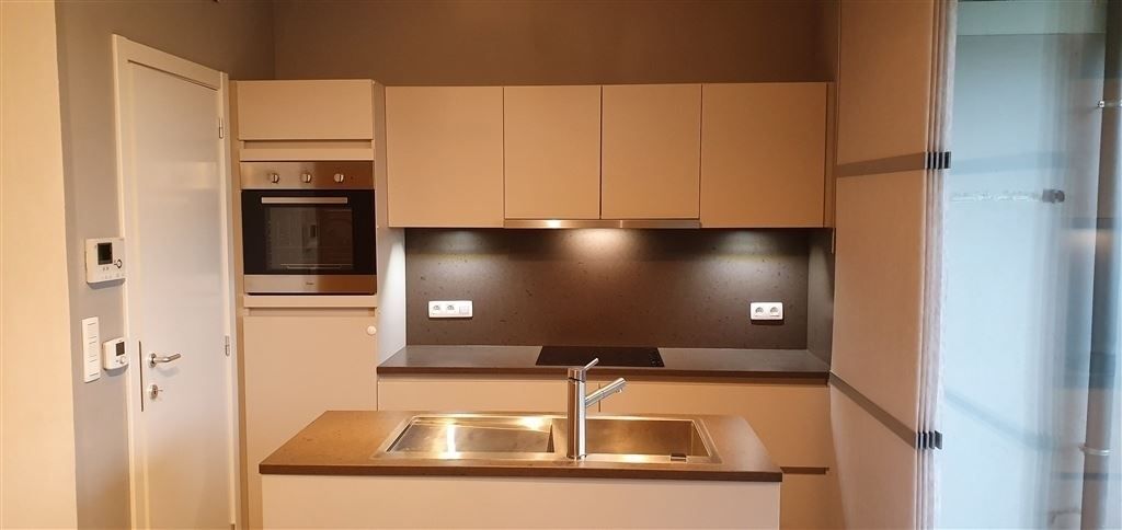 Appartement op de gelijkvloerse verdieping met zuidgericht terras foto 7