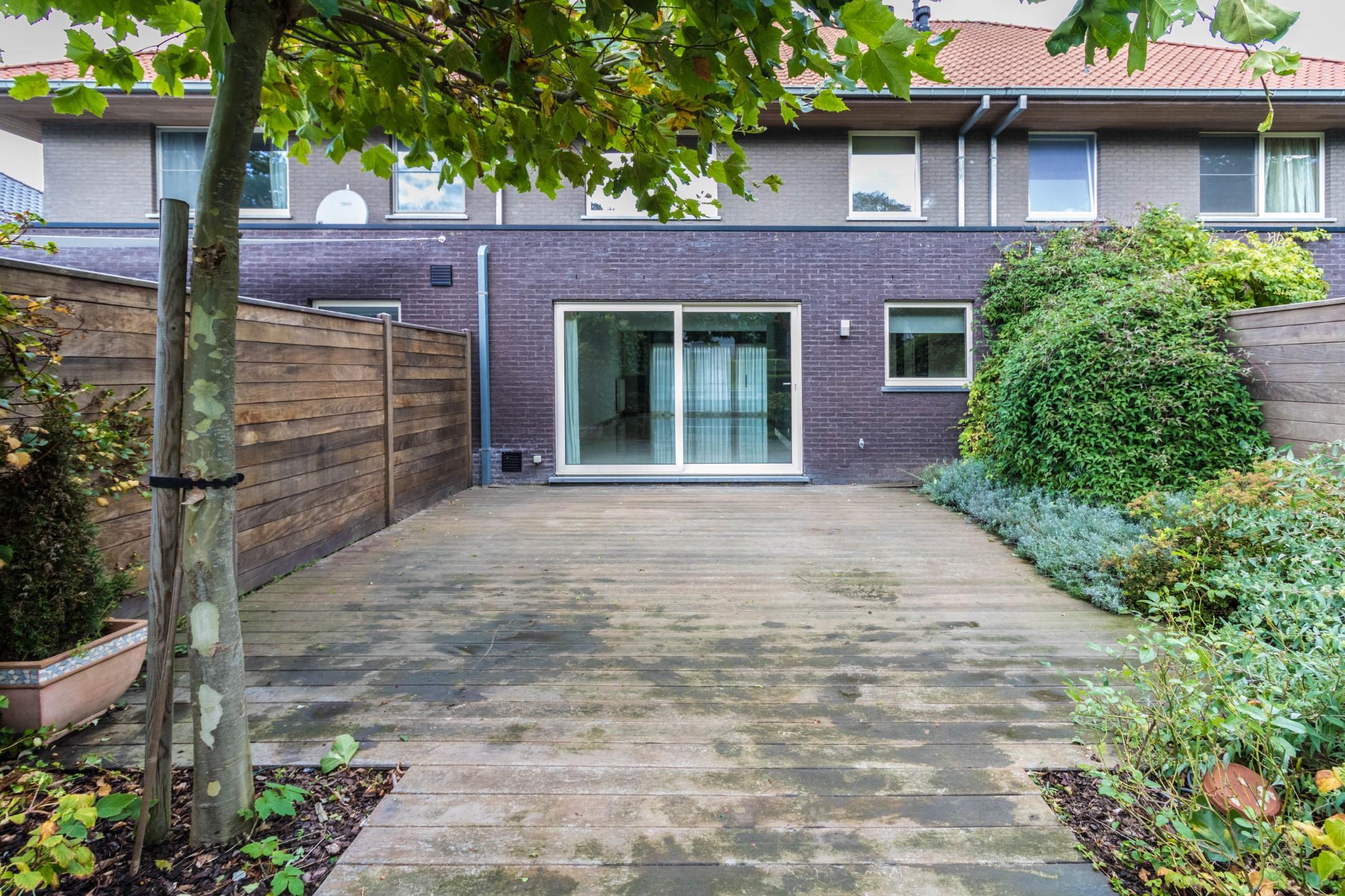 Prachtige en moderne woning met 4 slaapkamers foto 15